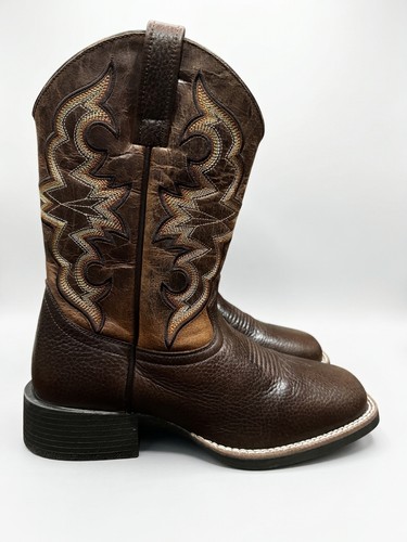 Cody james brown embroidered - cody,